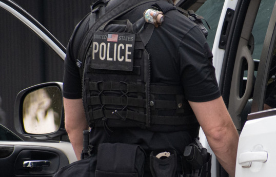 Officers shoot man with meat cleaver after 4 children stabbed in Brooklyn, police say