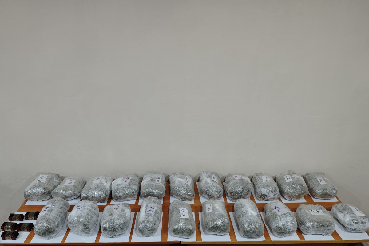 Azerbaijan prevents smuggling of large sums of drugs from Iran, 2 suspects detained-PHOTO 