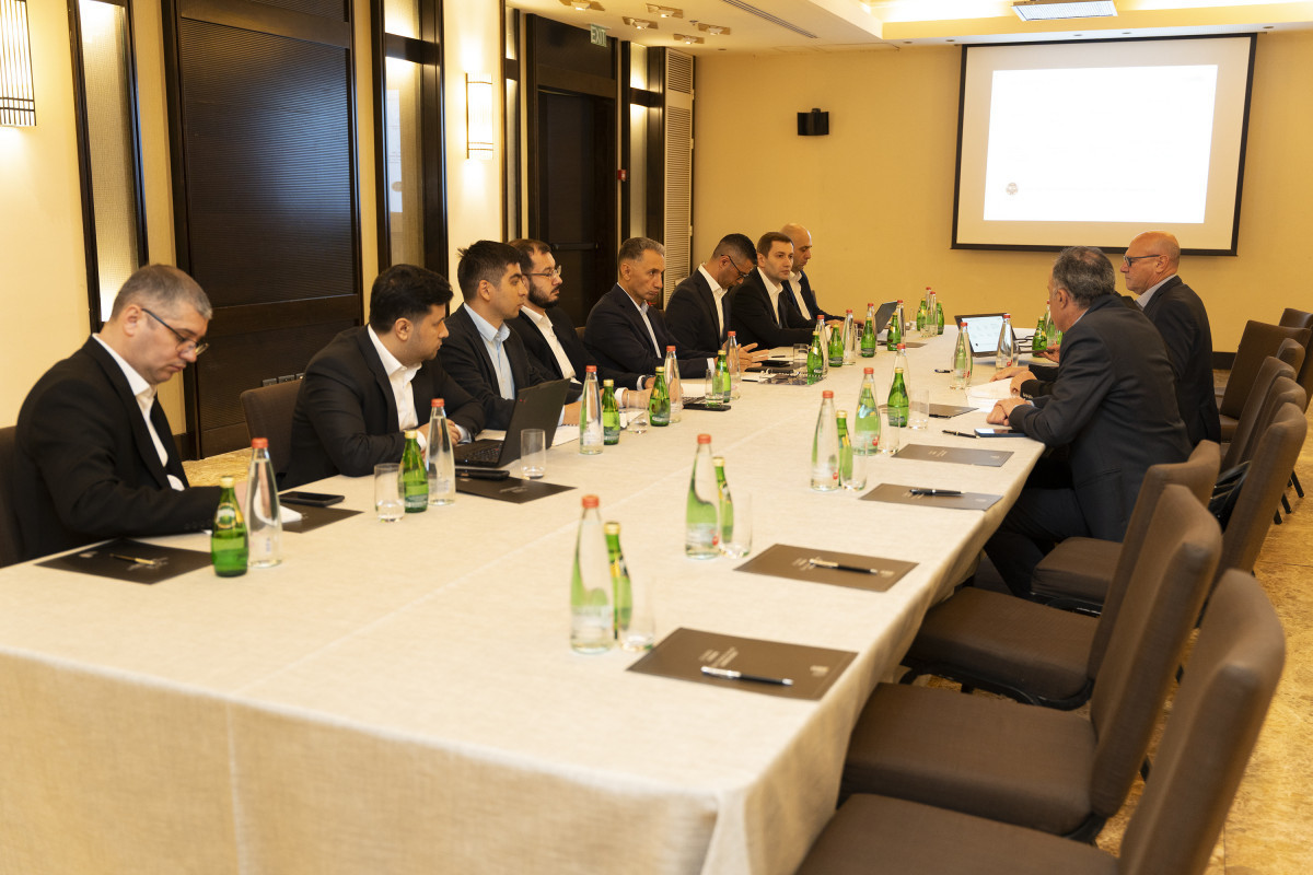 Azerbaijani Minister meets with heads of Israel