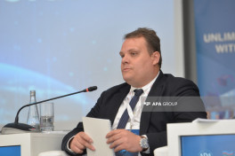 Next panel held at the 7th ADA Political Forum at Karabakh University-PHOTO 