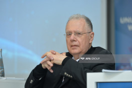 Panel session as part of the 7th ADA Political Forum held in Khankendi -PHOTO 