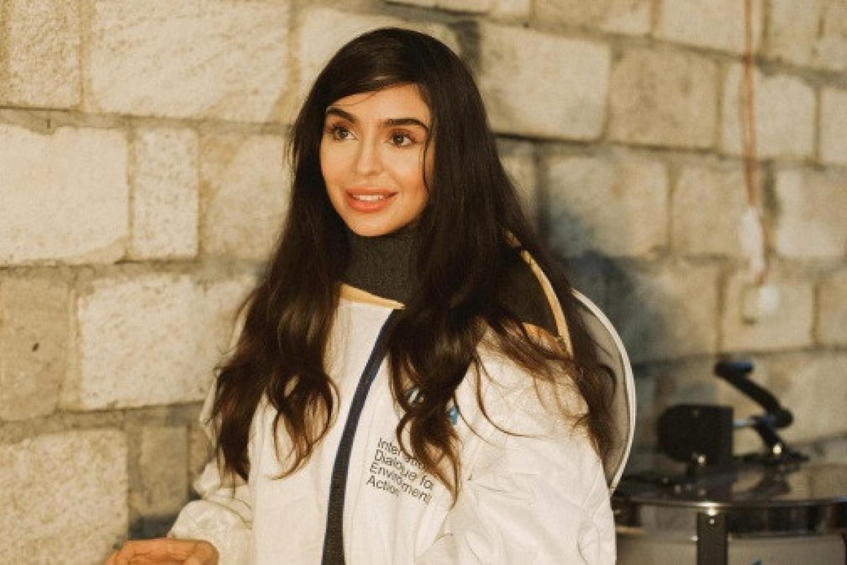Leyla Aliyeva and Arzu Aliyeva meet participants of “Young beekeeper" project in Gabala