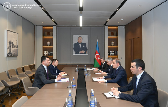 Azerbaijani, Moldovan officials discuss bilateral cooperation expansion