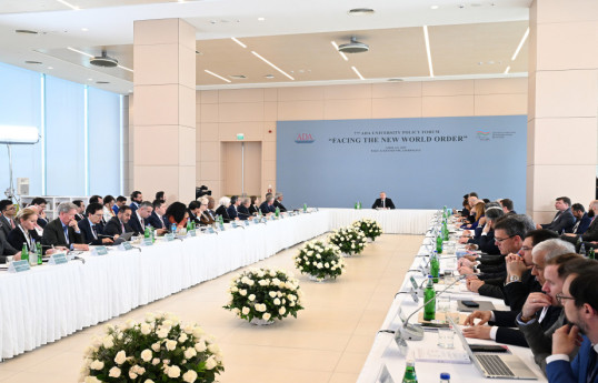 Azerbaijani President: We support new government of Syria