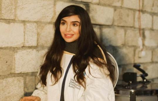 Leyla Aliyeva and Arzu Aliyeva meet participants of “Young beekeeper" project in Gabala