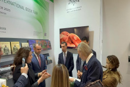 Presentation of book "History of the Patriotic War - Personality Factor" held in Bologna -PHOTO 