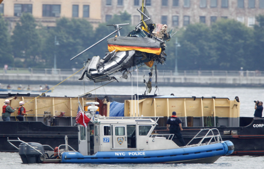 Siemens executive, wife, three children dead in US helicopter crash-PHOTO -VIDEO -UPDATED 