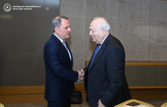 Azerbaijani FM meets with UNAOC High Representative