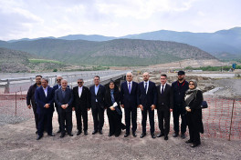 Azerbaijan and Iran delegations conduct joint review of projects in Zangilan and Nakhchivan -PHOTO 