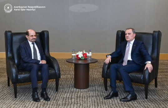 Azerbaijani Top Minister meets with Foreign Minister of Yemen