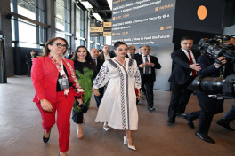 Azerbaijan's First Lady Mehriban Aliyeva attended panel session at Antalya Diplomacy Forum-PHOTO 
