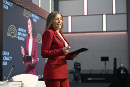 Azerbaijan's First Lady Mehriban Aliyeva attended panel session at Antalya Diplomacy Forum-PHOTO 