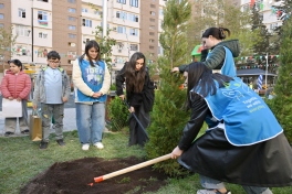 Another renovated courtyard under the "Our Courtyard" Project opened for residents' use