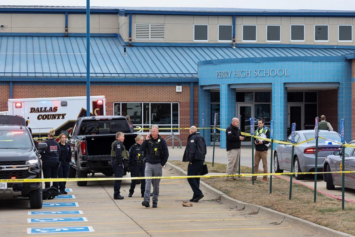 At least 1 student shot at Dallas high school in student-on-student violence