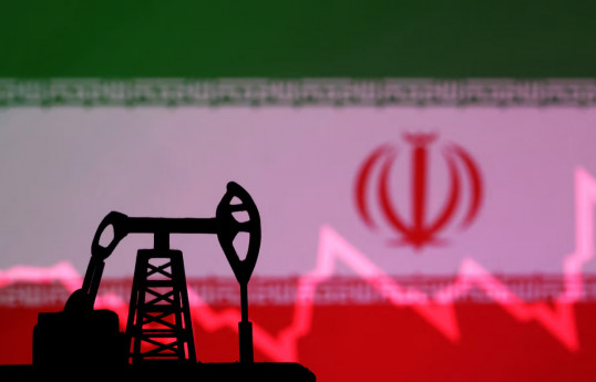 US issues new sanctions targeting Chinese importers of Iranian oil