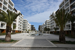 President Ilham Aliyev and First Lady Mehriban Aliyeva reviewed ongoing projects at Sea Breeze Resort