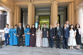 Leyla Aliyeva meets with spouse of General Secretary of the Communist Party of Vietnam Central Committee-PHOTO 