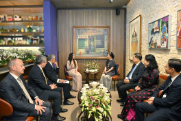 Leyla Aliyeva meets with spouse of General Secretary of the Communist Party of Vietnam Central Committee-PHOTO 