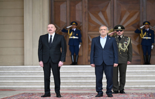 Azerbaijani President Ilham Aliyev and Iranian President Massoud Pezeshkian