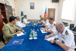 Baku hosts meeting between Azerbaijani and Pakistani Naval Commanders-VIDEO 
