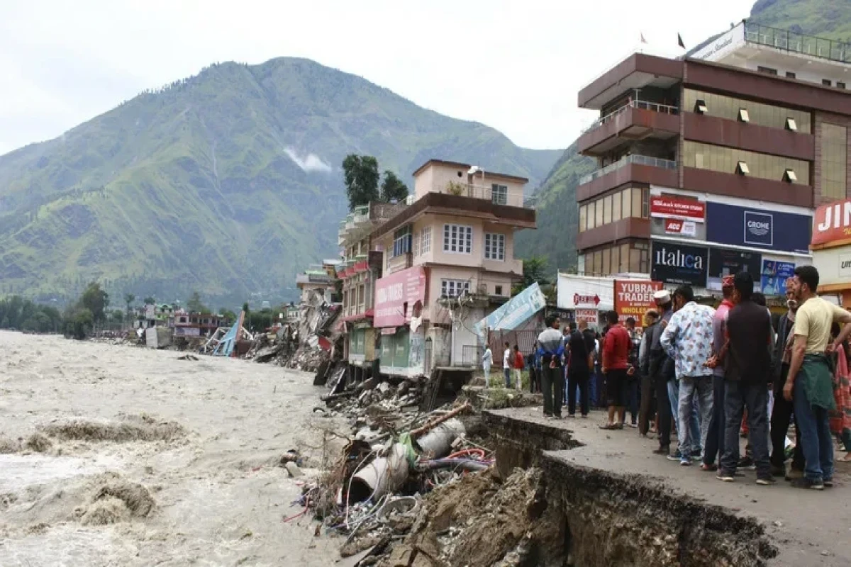 Death toll from floods and landslides in India reaches 240