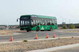 Azerbaijan begins training for preparing female bus drivers