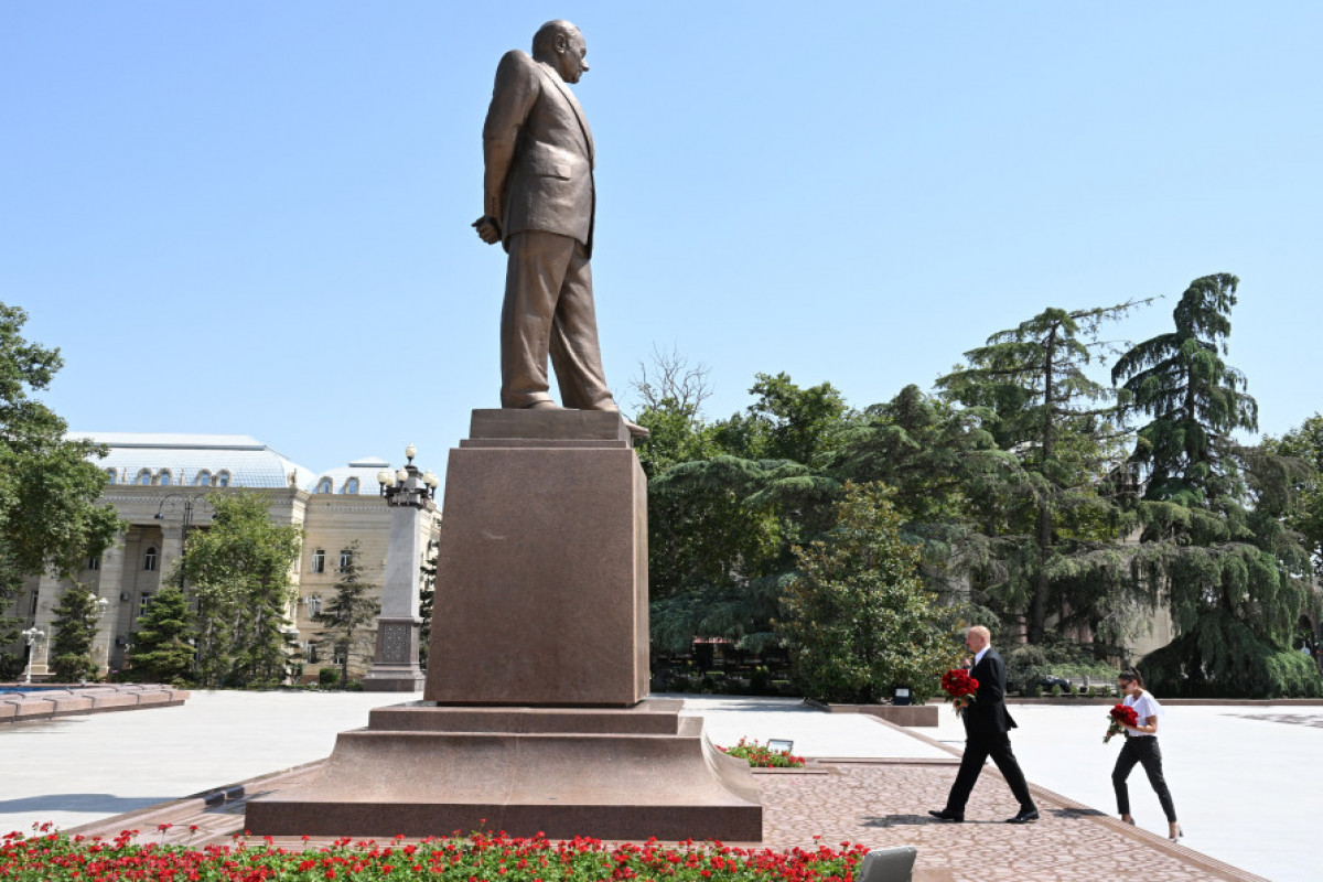 President Ilham Aliyev and First Lady Mehriban Aliyeva visited Ganja-UPDATED 