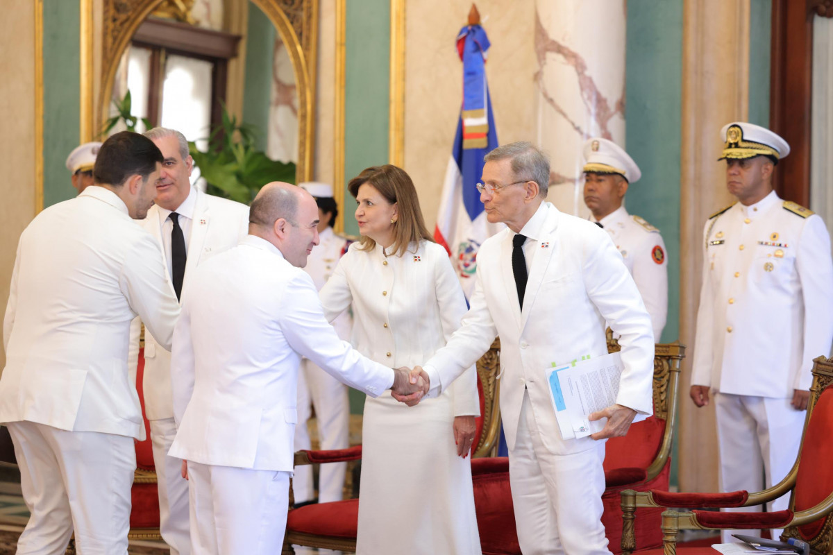 Azerbaijani ambassador presents his credentials to Dominican President -PHOTO 