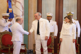 Azerbaijani ambassador presents his credentials to Dominican President -PHOTO 