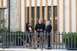President Ilham Aliyev met with Kalbajar residents and presented apartment keys-UPDATED 