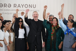President Ilham Aliyev and First Lady Mehriban Aliyeva met with residents of Vangli and Kolatag villages in Aghdara-UPDATED 