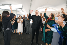 President Ilham Aliyev and First Lady Mehriban Aliyeva met with residents of Vangli and Kolatag villages in Aghdara-UPDATED 