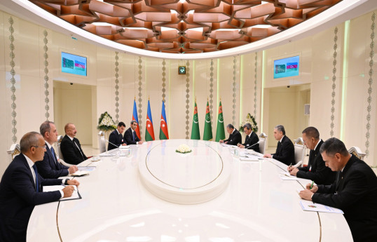 President of Azerbaijan Ilham Aliyev held expanded meeting with Chairman of Halk Maslakhaty of Turkmenistan-UPDATED-1 