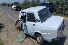 Road accident leaves 1 person dead, 4 injured in Azerbaijan's Sabirabad