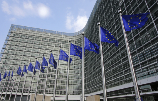 Europe floats 40 km buffer zone between Russia-Ukraine in push for peace