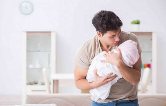 Russia proposes to give credit holidays to fathers of newborns