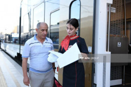 First passenger train departed from Baku to Aghdam arrives in desination - PHOTO -UPDATED 