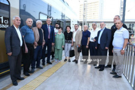 First passenger train departed from Baku to Aghdam arrives in desination - PHOTO -UPDATED 