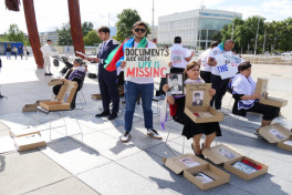 Azerbaijani families of missing persons hold first protest abroad-VIDEO 