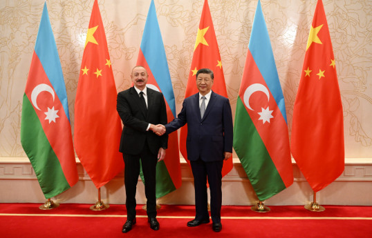 Ilham Aliyev, President of the Republic of Azerbaijan, and Xi Jinping, President of the People's Republic of China