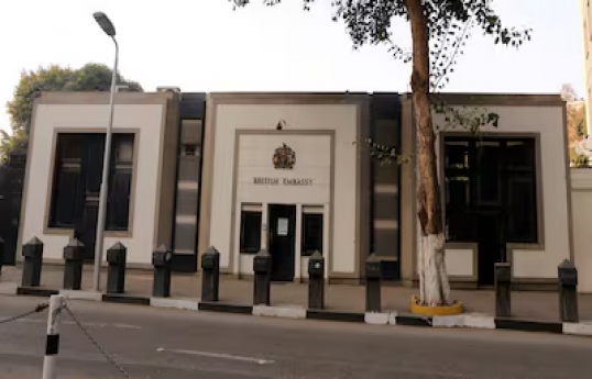 British embassy in Cairo closes after Egypt removes security barriers