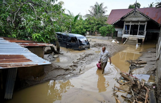 Death toll from Indonesia floods reaches 604-UPDATED 