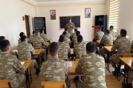Training session is held with reservists-VIDEO 