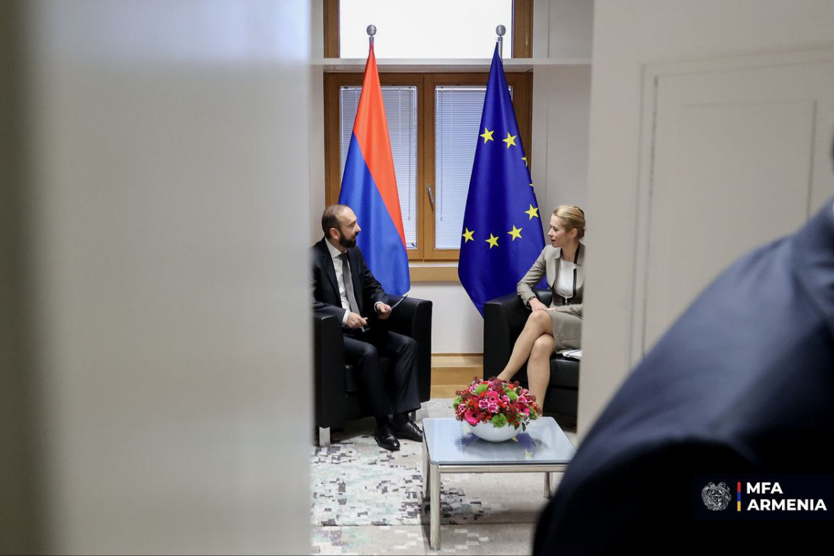 Ararat Mirzoyan, Kaja Kallas