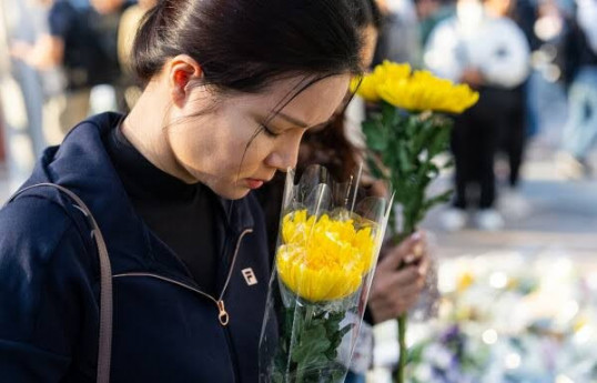 Hong Kong leader orders independent probe into fire that killed 151