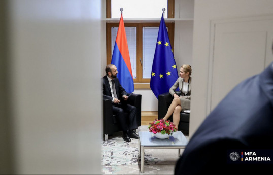 Ararat Mirzoyan, Kaja Kallas