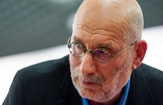 Boris Akunin