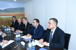 Azerbaijani FM meets with colleague from Cyprus