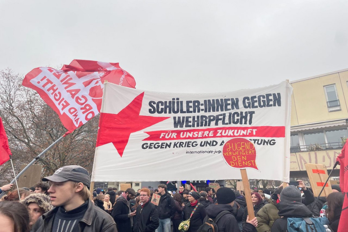 German military service reform triggers major youth protests