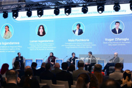 Next panel session held at Azerbaijan-Georgia Media Forum -PHOTO 